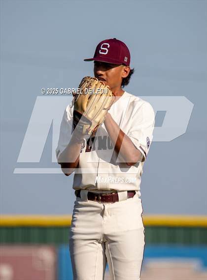Thumbnail 3 in Victoria West vs Sinton (Calallen Tournament) photogallery.
