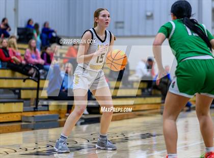 Thumbnail 2 in Salem vs Valley Springs (3A-2 District tournament) photogallery.