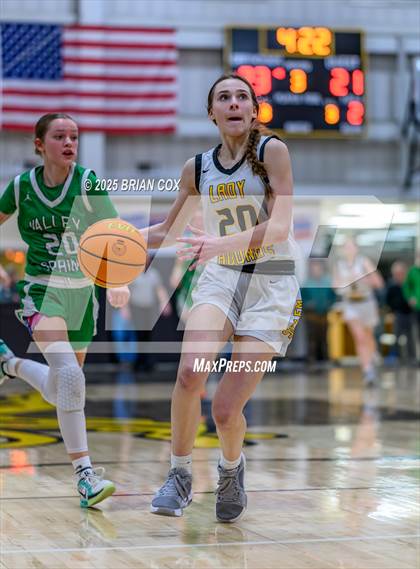 Thumbnail 2 in Salem vs Valley Springs (3A-2 District tournament) photogallery.
