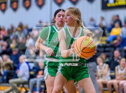 Thumbnail 1 in Salem vs Valley Springs (3A-2 District tournament) photogallery.