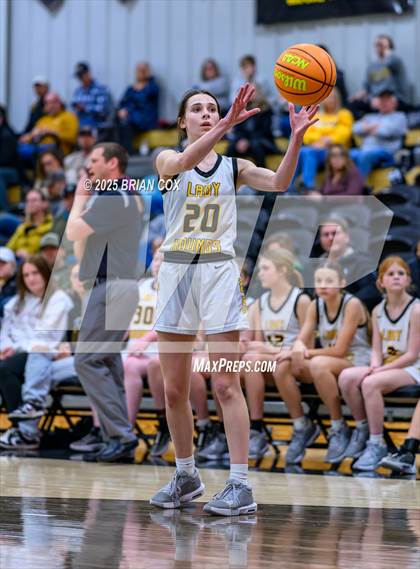 Thumbnail 1 in Salem vs Valley Springs (3A-2 District tournament) photogallery.