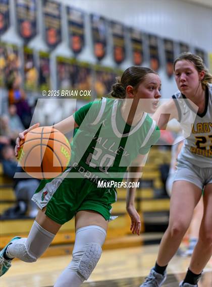 Thumbnail 2 in Salem vs Valley Springs (3A-2 District tournament) photogallery.