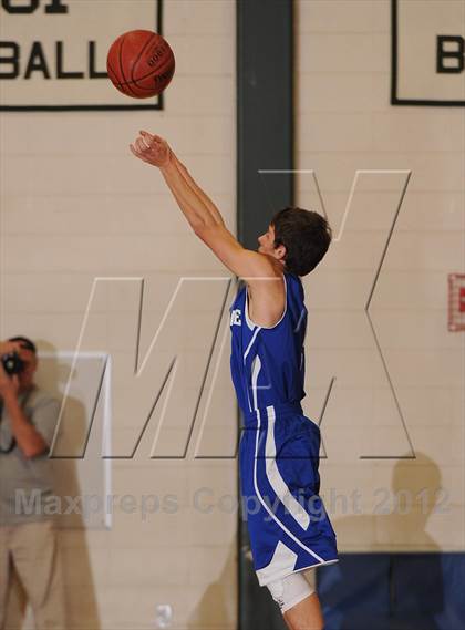 Thumbnail 2 in Hopedale @ Nipmuc Regional photogallery.