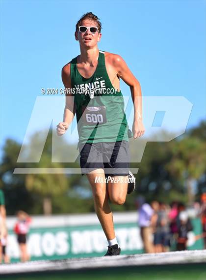 Thumbnail 2 in Lakewood Ranch Invitational photogallery.