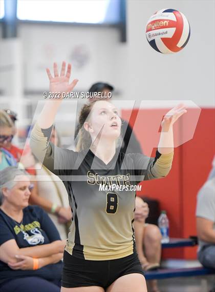 Thumbnail 2 in South Anchorage vs Eagle (Nike TOC Southwest) photogallery.
