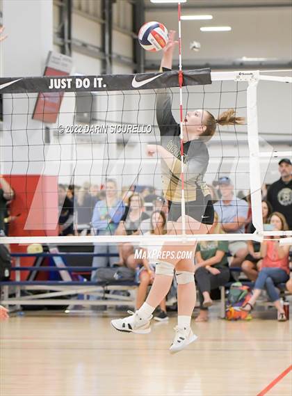 Thumbnail 2 in South Anchorage vs Eagle (Nike TOC Southwest) photogallery.