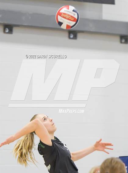 Thumbnail 3 in South Anchorage vs Eagle (Nike TOC Southwest) photogallery.