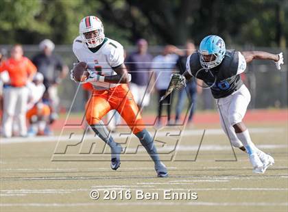 Thumbnail 1 in Stockbridge vs Lovejoy  photogallery.