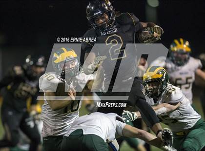 Thumbnail 3 in San Ramon Valley vs Antioch (CIF NCS D1 Playoffs) photogallery.