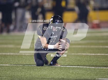 Thumbnail 3 in San Ramon Valley vs Antioch (CIF NCS D1 Playoffs) photogallery.