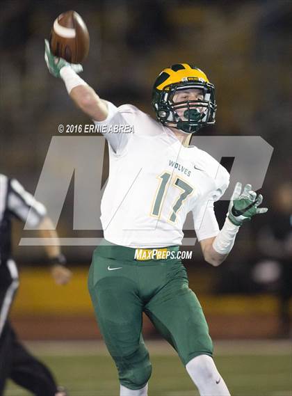 Thumbnail 2 in San Ramon Valley vs Antioch (CIF NCS D1 Playoffs) photogallery.