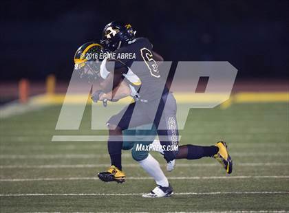 Thumbnail 3 in San Ramon Valley vs Antioch (CIF NCS D1 Playoffs) photogallery.