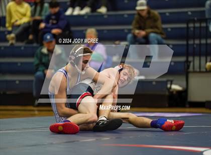 Thumbnail 3 in North Pontotoc vs Lewisburg photogallery.