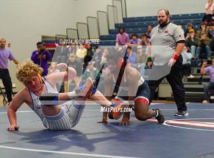 Thumbnail 3 in North Pontotoc vs Lewisburg photogallery.