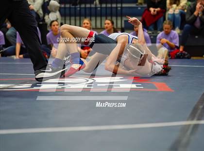 Thumbnail 3 in North Pontotoc vs Lewisburg photogallery.