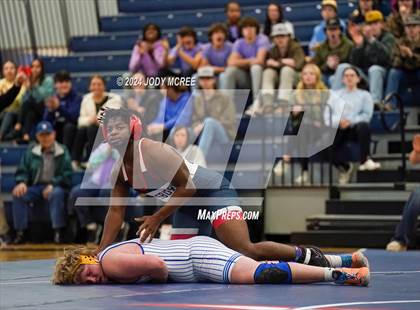 Thumbnail 2 in North Pontotoc vs Lewisburg photogallery.