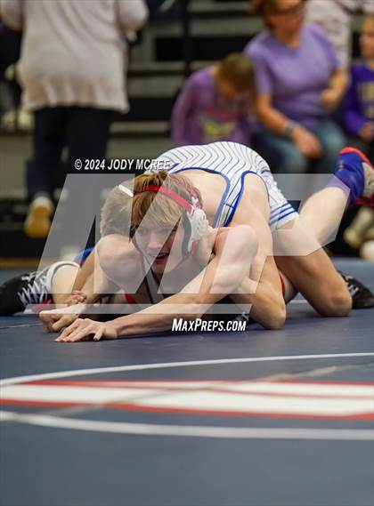 Thumbnail 1 in North Pontotoc vs Lewisburg photogallery.
