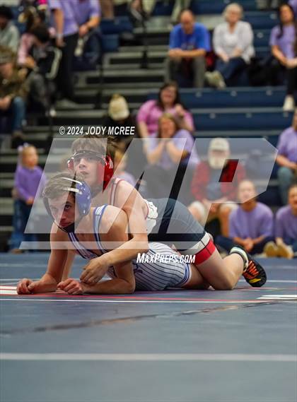 Thumbnail 2 in North Pontotoc vs Lewisburg photogallery.