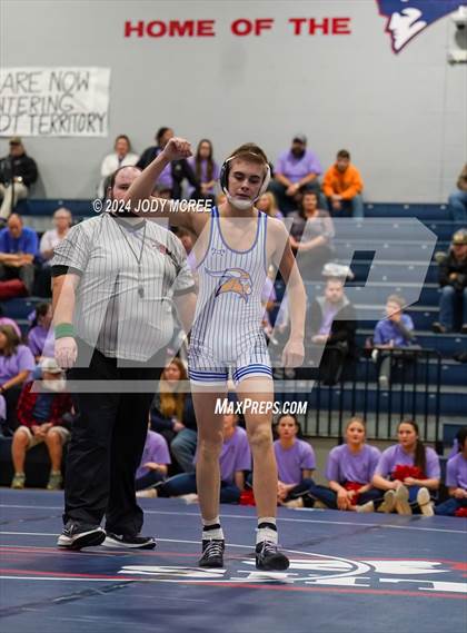Thumbnail 2 in North Pontotoc vs Lewisburg photogallery.