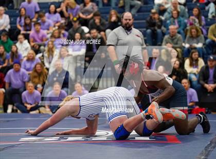 Thumbnail 3 in North Pontotoc vs Lewisburg photogallery.
