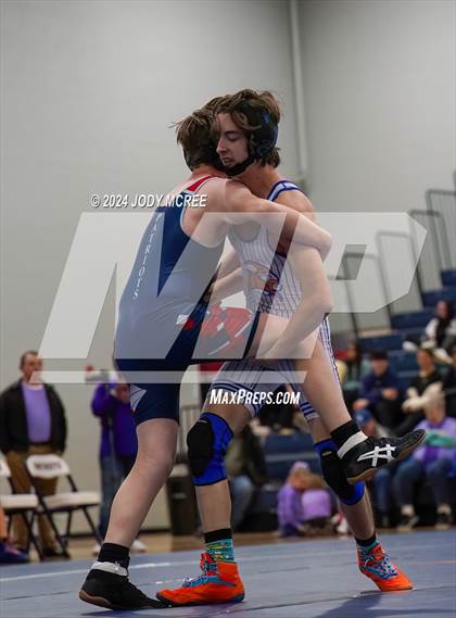 Thumbnail 1 in North Pontotoc vs Lewisburg photogallery.