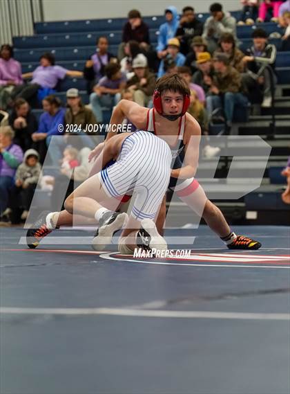 Thumbnail 2 in North Pontotoc vs Lewisburg photogallery.