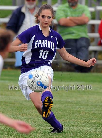 Thumbnail 3 in Ephrata vs Conestoga Valley (AAA District 3 Playoffs) photogallery.