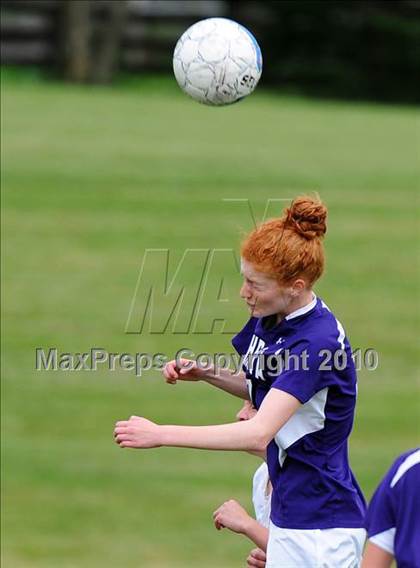 Thumbnail 1 in Ephrata vs Conestoga Valley (AAA District 3 Playoffs) photogallery.