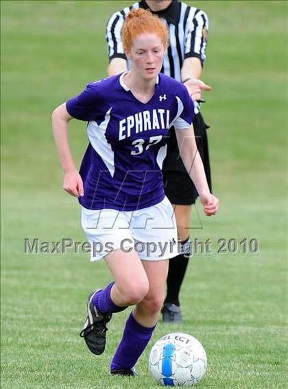 Thumbnail 2 in Ephrata vs Conestoga Valley (AAA District 3 Playoffs) photogallery.