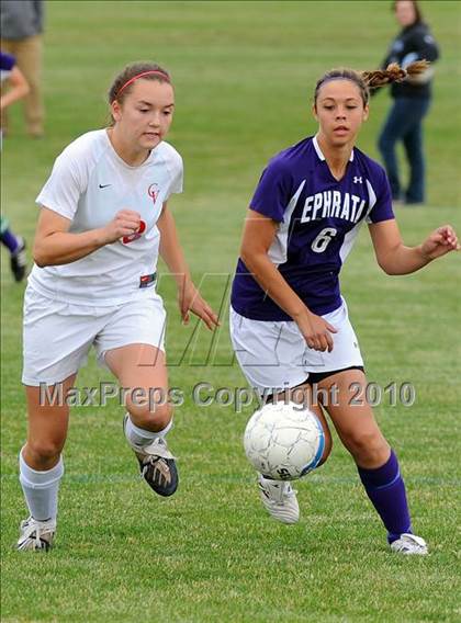 Thumbnail 2 in Ephrata vs Conestoga Valley (AAA District 3 Playoffs) photogallery.