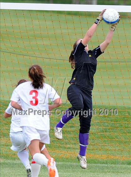 Thumbnail 3 in Ephrata vs Conestoga Valley (AAA District 3 Playoffs) photogallery.