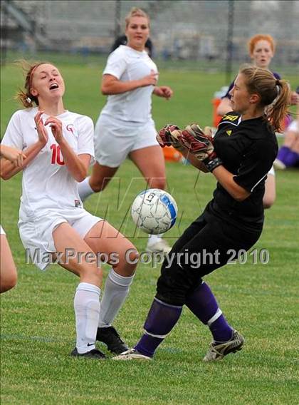 Thumbnail 2 in Ephrata vs Conestoga Valley (AAA District 3 Playoffs) photogallery.