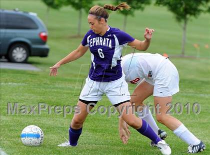 Thumbnail 1 in Ephrata vs Conestoga Valley (AAA District 3 Playoffs) photogallery.