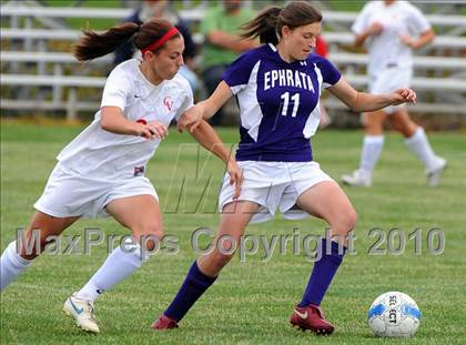 Thumbnail 1 in Ephrata vs Conestoga Valley (AAA District 3 Playoffs) photogallery.