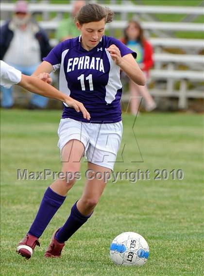 Thumbnail 3 in Ephrata vs Conestoga Valley (AAA District 3 Playoffs) photogallery.