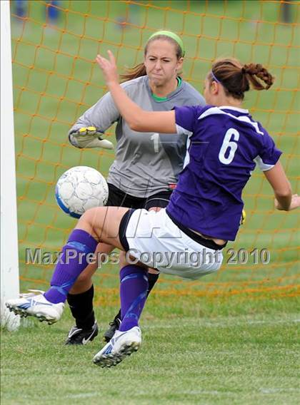 Thumbnail 3 in Ephrata vs Conestoga Valley (AAA District 3 Playoffs) photogallery.