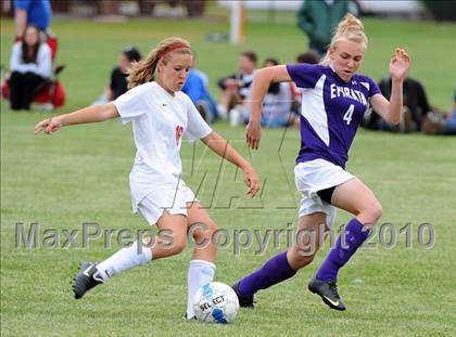 Thumbnail 3 in Ephrata vs Conestoga Valley (AAA District 3 Playoffs) photogallery.