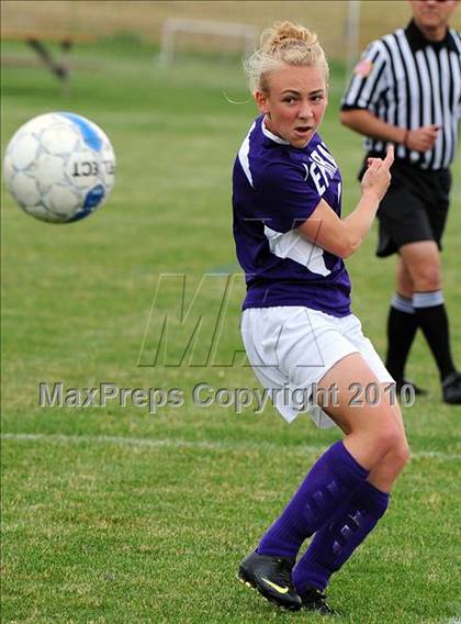Thumbnail 3 in Ephrata vs Conestoga Valley (AAA District 3 Playoffs) photogallery.