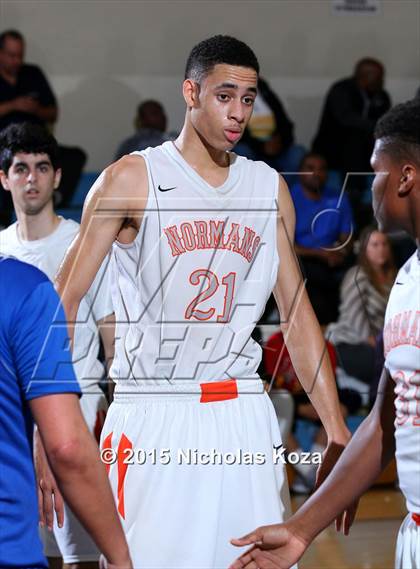 Thumbnail 3 in Diamond Ranch vs. Beverly Hills (MLK Showcase) photogallery.