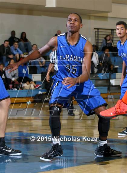Thumbnail 2 in Diamond Ranch vs. Beverly Hills (MLK Showcase) photogallery.