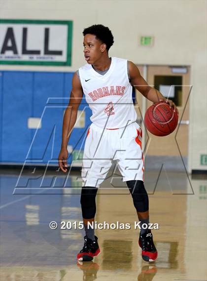 Thumbnail 3 in Diamond Ranch vs. Beverly Hills (MLK Showcase) photogallery.