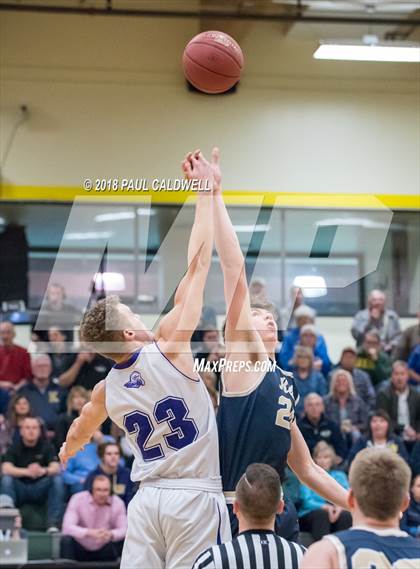 Thumbnail 3 in North Thurston vs. Kelso (WIAA 3A District Playoff) photogallery.