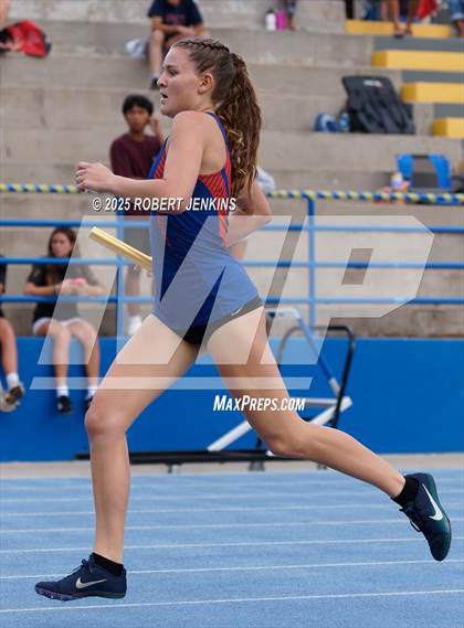 Thumbnail 2 in OIA Eastern Division Championship Finals photogallery.