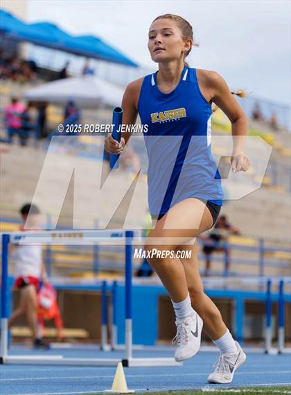 Thumbnail 2 in OIA Eastern Division Championship Finals photogallery.