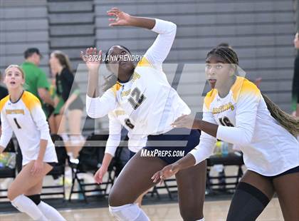 Thumbnail 1 in Prestonwood Christian vs. Mater Dei (Durango Fall Classic) photogallery.