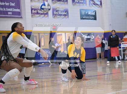 Thumbnail 2 in Prestonwood Christian vs. Mater Dei (Durango Fall Classic) photogallery.