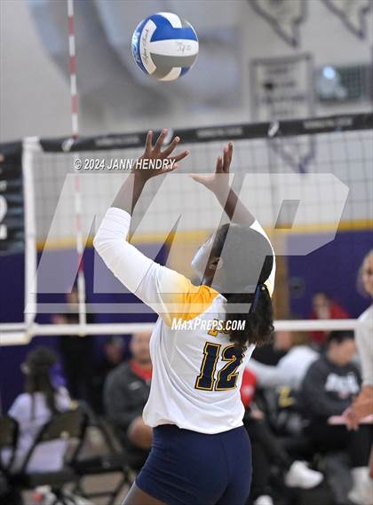 Thumbnail 1 in Prestonwood Christian vs. Mater Dei (Durango Fall Classic) photogallery.