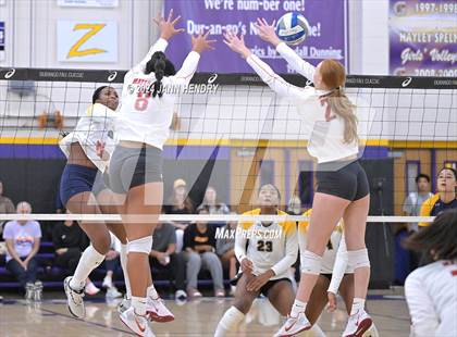 Thumbnail 2 in Prestonwood Christian vs. Mater Dei (Durango Fall Classic) photogallery.