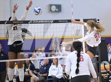 Thumbnail 3 in Prestonwood Christian vs. Mater Dei (Durango Fall Classic) photogallery.
