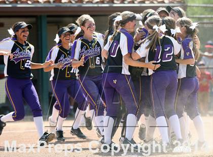 Thumbnail 2 in Granada vs. Amador Valley (CIF NCS D1 Final) photogallery.